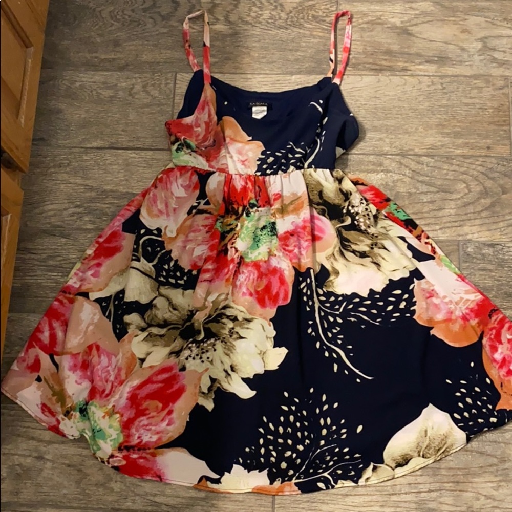 Dark dress with colored flowers